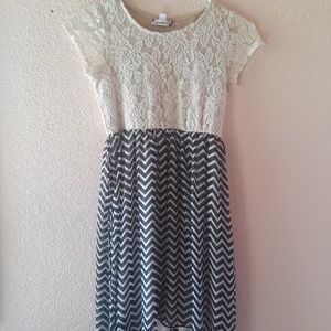 Lace and Chevron Flowy Dress